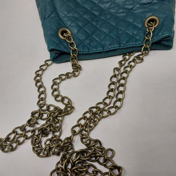 Dark green VANS Shoulder bag with Chain Strap. - Picture 12 of 15